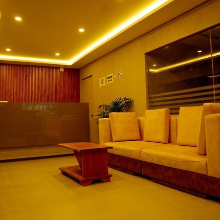 Jayalakshmi Residency Ξενοδοχείο Vaduvanchal Εξωτερικό φωτογραφία