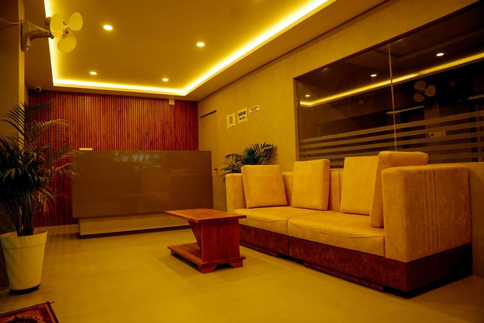 Jayalakshmi Residency Ξενοδοχείο Vaduvanchal Εξωτερικό φωτογραφία